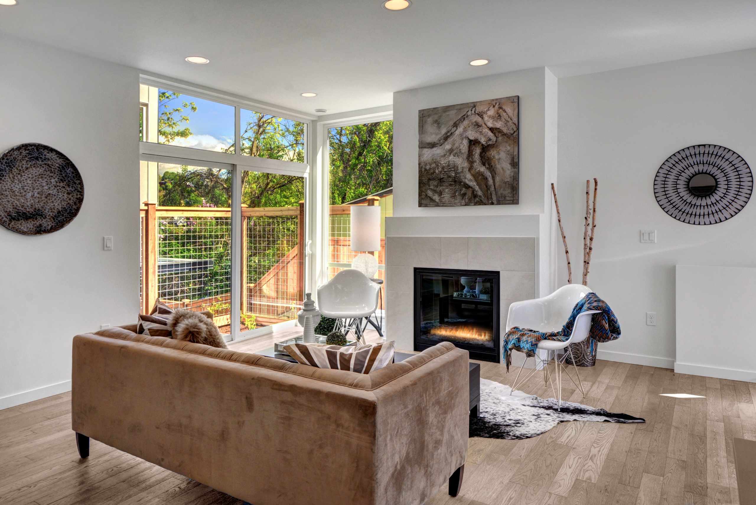 Madison Valley Modern Living Isola Homes