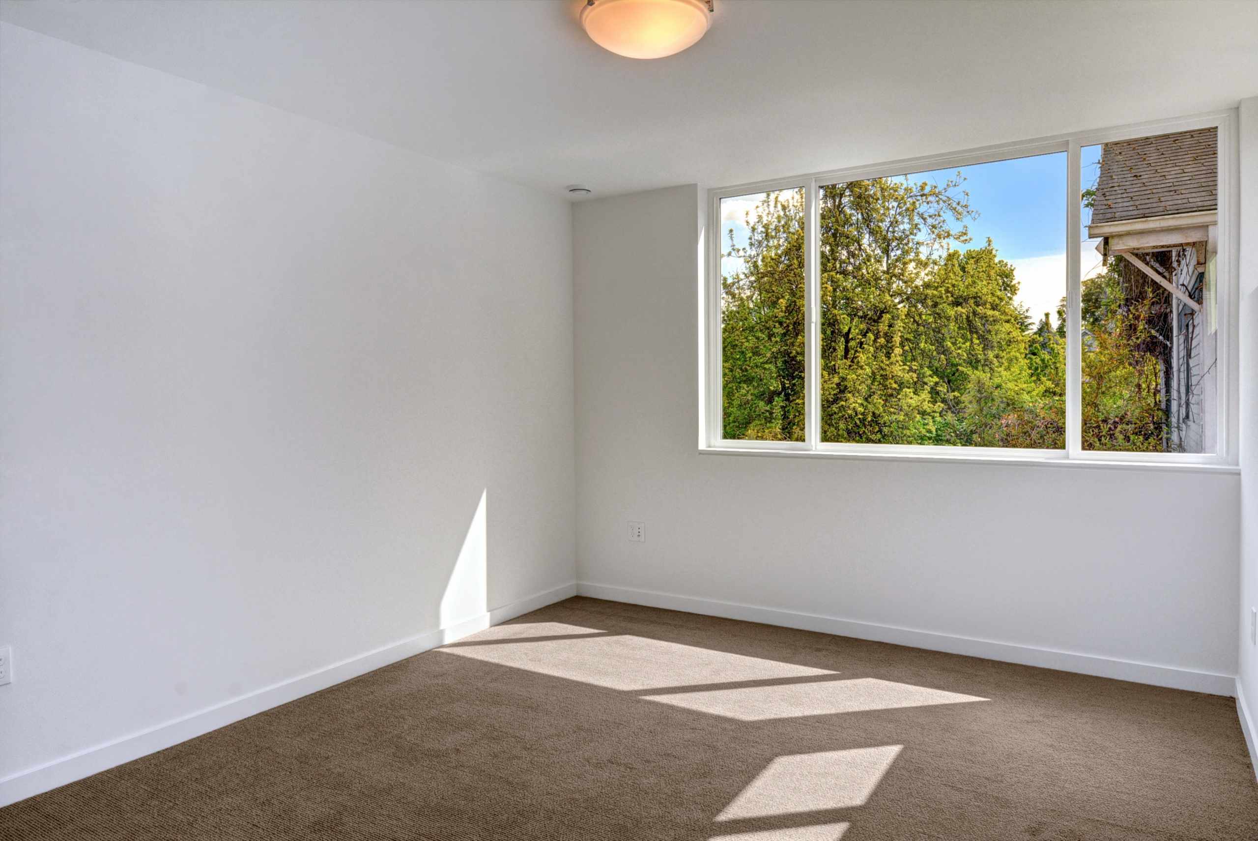 Madison Valley Modern Living Isola Homes