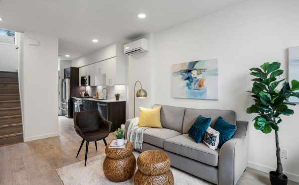 Living Room and Kitchen at 503E NE 72nd St in the Emory Townhomes