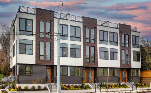 The 6 Central Townhomes in the Capitol Hill Neighborhood of Seattle