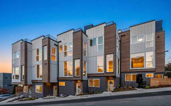 The Baymont Townhomes in the Montlake Neighborhood of Seattle