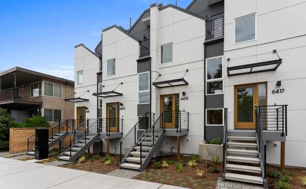 Front of the Oleana Townhomes in Ballard by Isola Homes