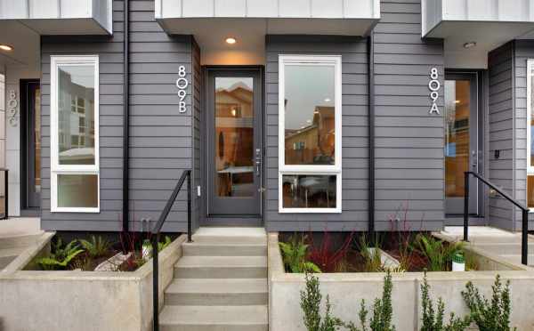 Front Door of 809B N 47th St of Sunstone at Fremont