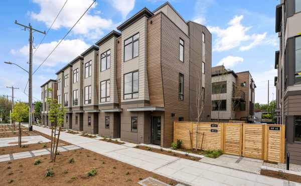 The Zenith Towns East, by Isola Homes, in the Roosevelt Neighborhood of Seattle