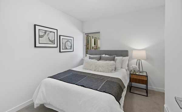 First-Floor Bedroom at 212B 18th Ave