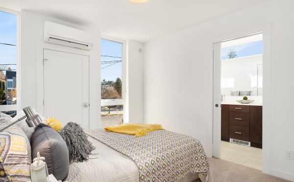 Master Bedroom in 1112F 13th Avenue of Centro Townhomes