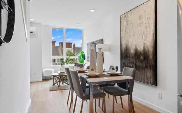 Dining Area at 820 N E 63rd St in Zenith Towns South in Roosevelt