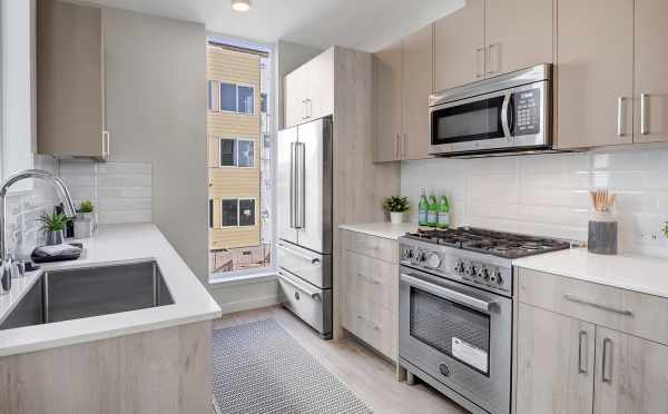 Kitchen in One of the Verde Towns 1 in Green Lake