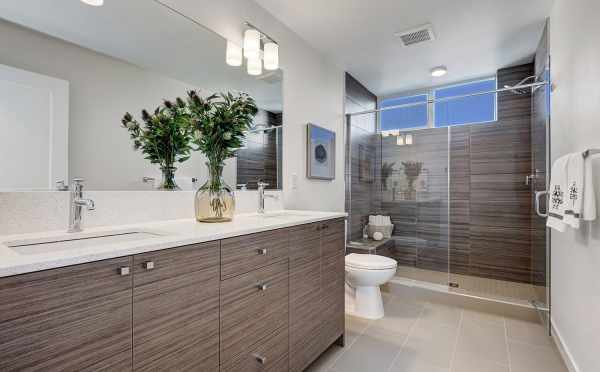 Master Bathroom at 3539 Wallingford Ave N