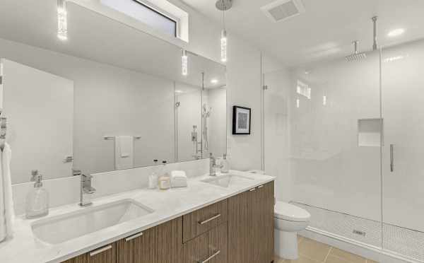 Owner's Suite Bath at 1641 22nd Ave, One of the Central 22 Townhomes in the Central District
