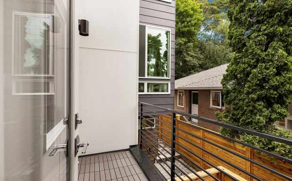 Deck Off the Kitchen at 5111F Ravenna Ave NE