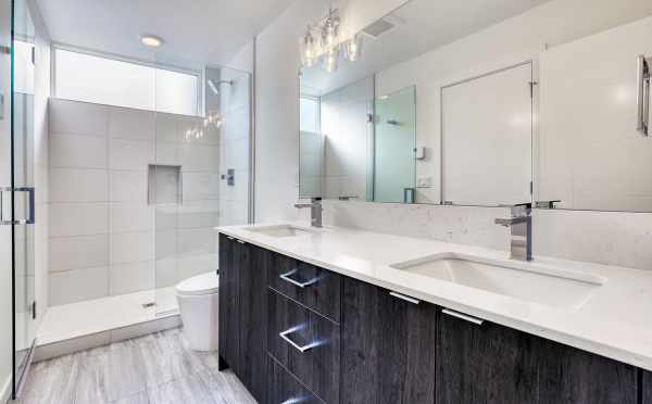 Owner's Suite Bathroom at 14339C Stone Ave N, One of the Maya Townhomes