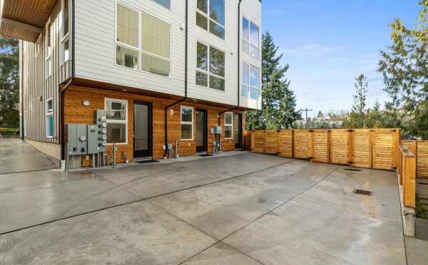 Parking Area at the Kendal Townhomes in the Windermere Neighborhood of Seattle
