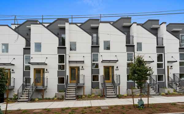 Exterior View of the Oleana Townhomes in Ballard by Isola Homes