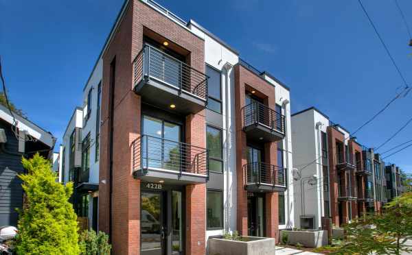 Now Selling - the Core 6.1 Townhomes in Capitol Hill by Isola Homes